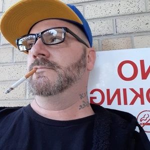 Meet your Posher, Adam